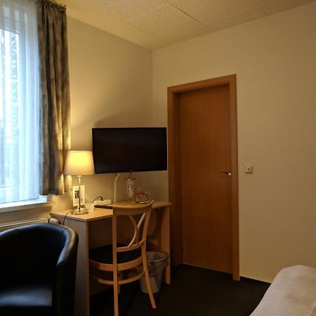 Aprotos Lueneburger Hof Hotel มุนสเตอร์ อิม ไฮเดอไครส์ ภายนอก รูปภาพ